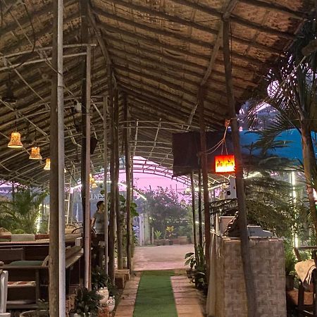 Wellness Inn マンドレム エクステリア 写真